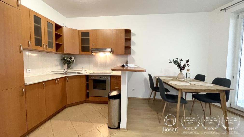 BOSEN | Prenájom 2 izbového bytu, Tomášiková, Ružinov, 57m2