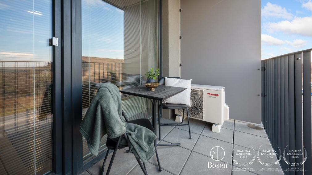 PREDANÉ BOSEN | Slnečnice 1.izbový byt s vonkajším parkovacím státím, Petržalka, 29,56 m2