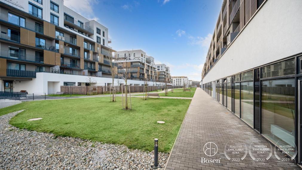 PREDANÉ BOSEN | Slnečnice 1.izbový byt s vonkajším parkovacím státím, Petržalka, 29,56 m2