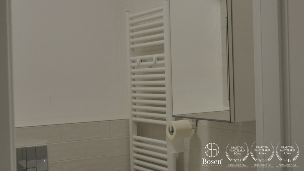 BOSEN | Garsónka v URBAN RESIDENCE, Nové Mesto