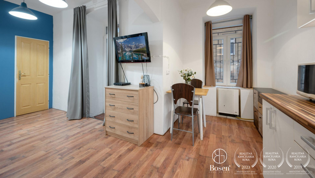 PREDANÉ BOSEN | Dva 1 izbové byty, Staré Mesto - Palisády