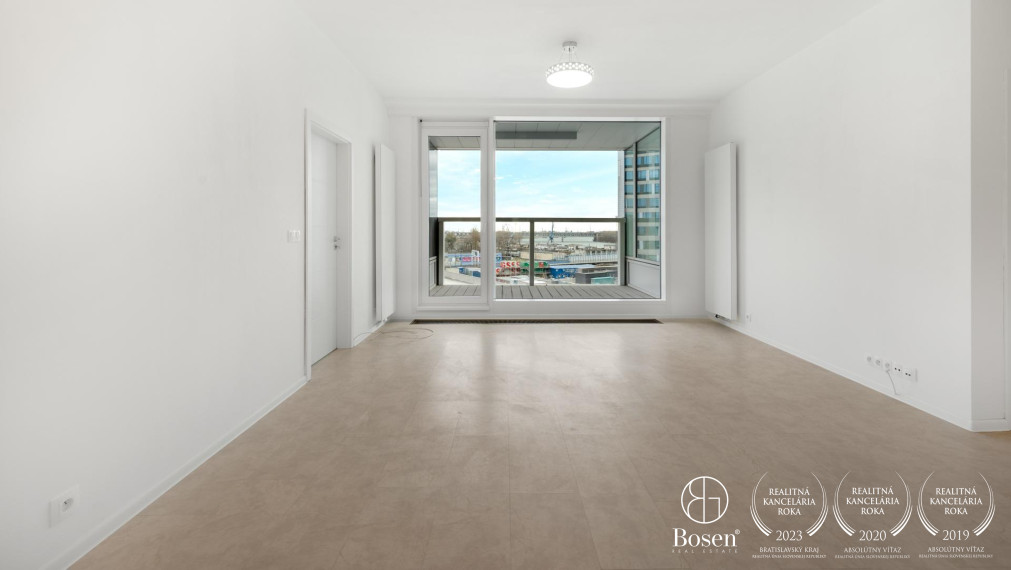 BOSEN | 3 izbový slnečný byt v projekte Panorama City, 74.86 m2