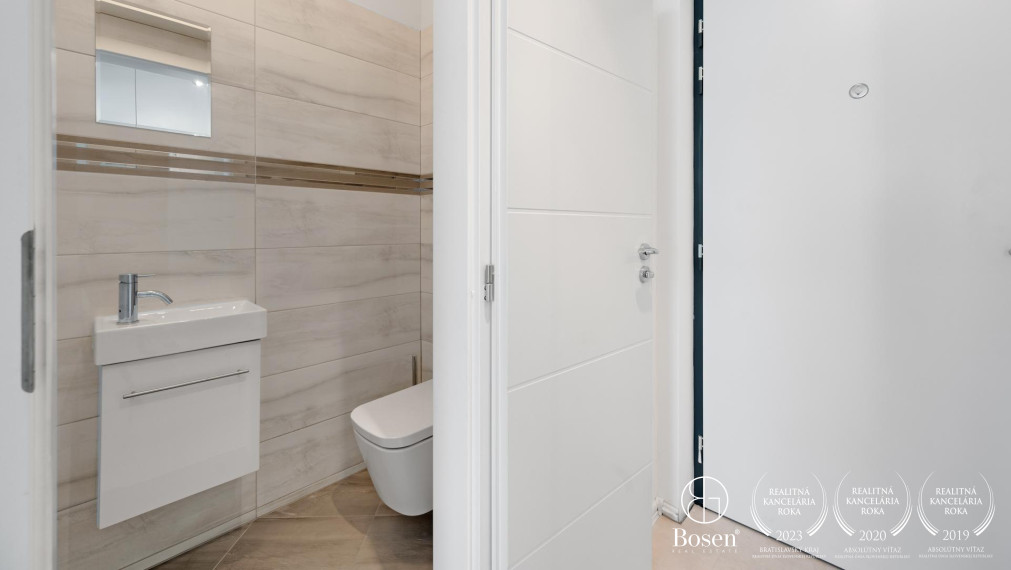 BOSEN | 3 izbový slnečný byt v projekte Panorama City, 74.86 m2