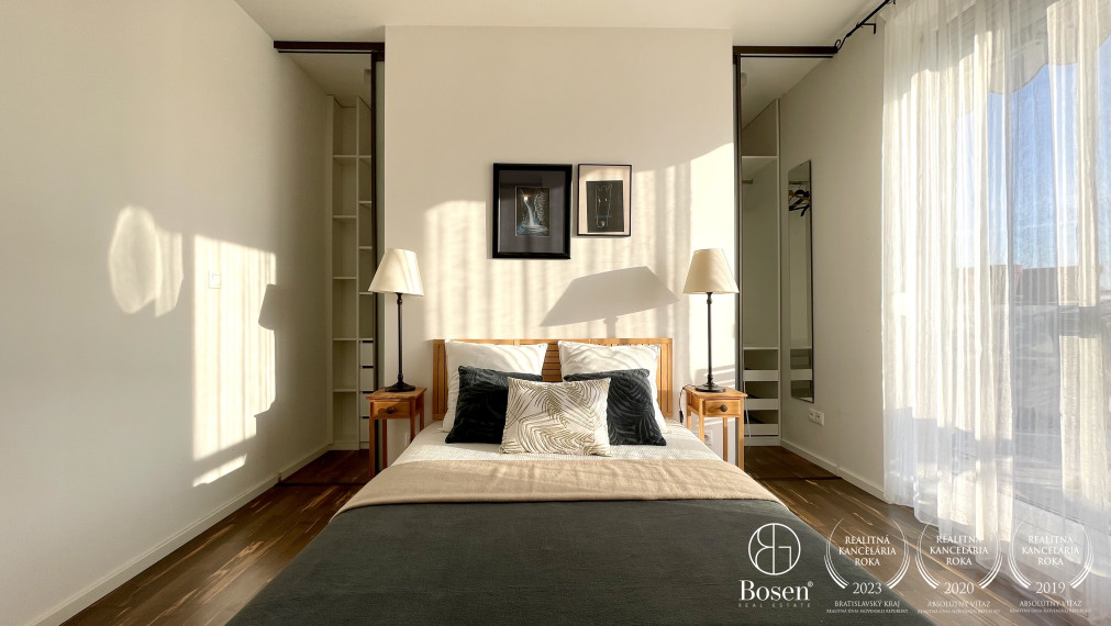 PRENAJATÉ | BOSEN | 2 izbový mezonet s terasou na ulici Ursínyho, Bratislava – m.č. Nové mesto