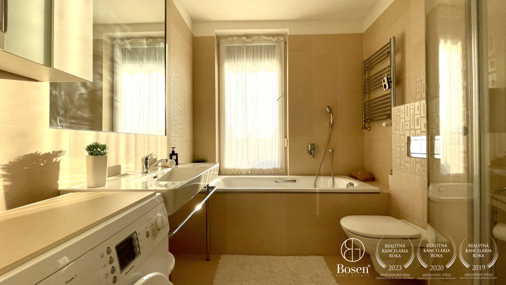 PRENAJATÉ | BOSEN | 2 izbový mezonet s terasou na ulici Ursínyho, Bratislava – m.č. Nové mesto