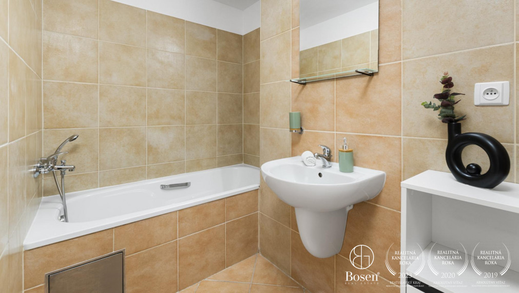 BOSEN | Predaj slnečný 2 izbový byt s terasou, 72 m2, Vienna Gate, Bratislava m.č. Petržalka