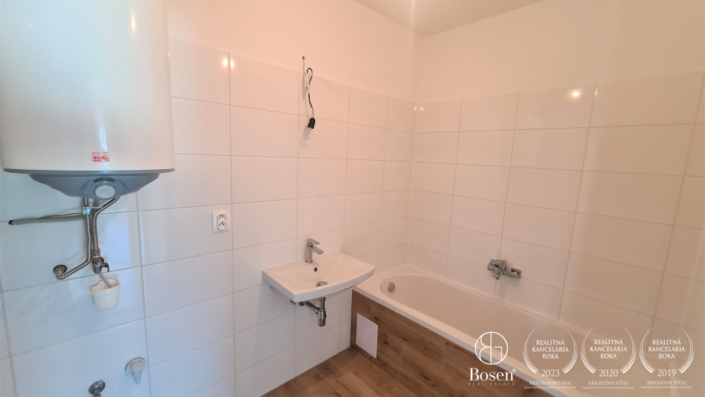 POSLEDNÝ 3 izb. Rodinný dom, pri Bille