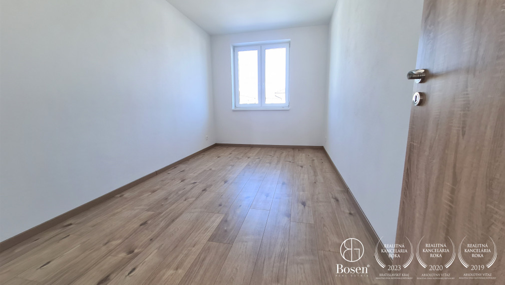 POSLEDNÝ 3 izb. Rodinný dom, pri Bille