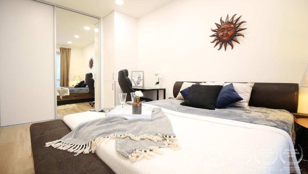 BOSEN | 2 - izbový byt, na prenájom s loggiou 14 m2, Karadžičova, Bratislava