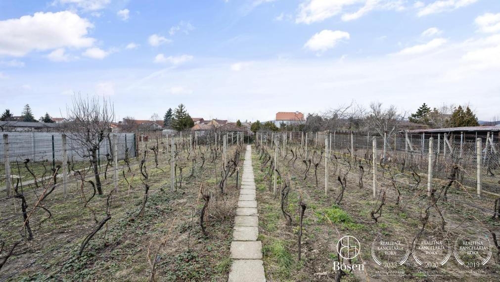 Predané - BOSEN |  5 izbový rodinný dom so slnečným pozemkom, Banícka - Pezinok