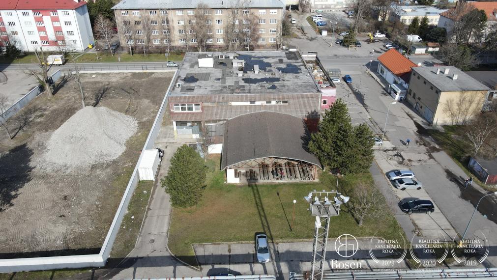 BOSEN | Polyfunkčný objekt s prevádzkami, Bratislava, Rača - Dopravná 3975 m2
