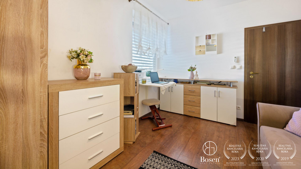 BOSEN | PREDANÝ 4 izbový dom, novostavba - Rovinka