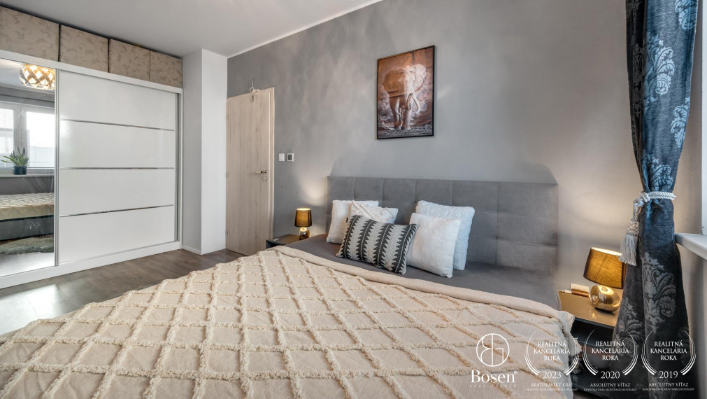 BOSEN | 3 izbový byt v dvojdome s garážou