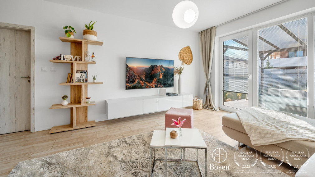 BOSEN | 3 izbový byt v dvojdome s garážou