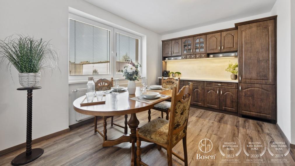 BOSEN | 5 izbový rodinný dom s pekným pozemkom, Vysoká pri Morave