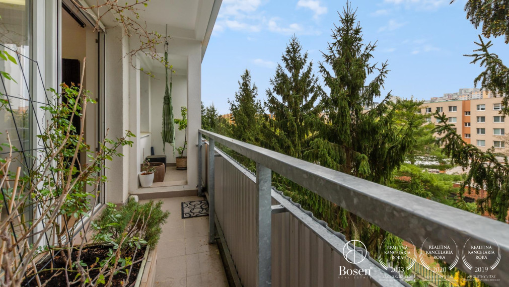 BOSEN | Slnečný 4i byt v Líščom údolí s garážou, Donnerova, Karlova Ves, 99 m2