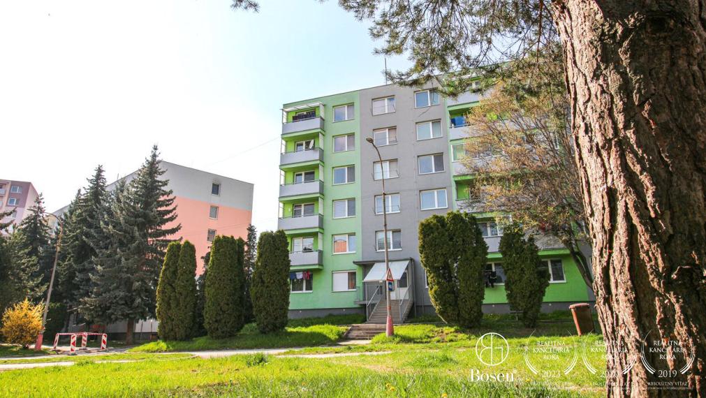 REZERVOVANÉ - BOSEN | 4 izb. byt, Bánovce nad Bebravou