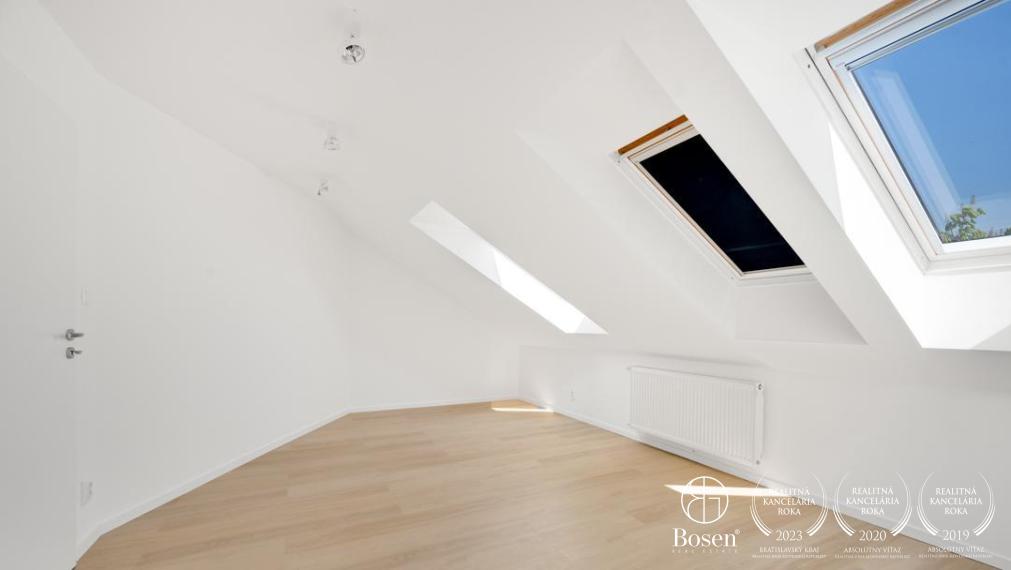 Predané BOSEN | Slnečný 3 izb. mezonetový byt 140m2, na ulici Zochova, m. č. Bratislava - Staré Mesto