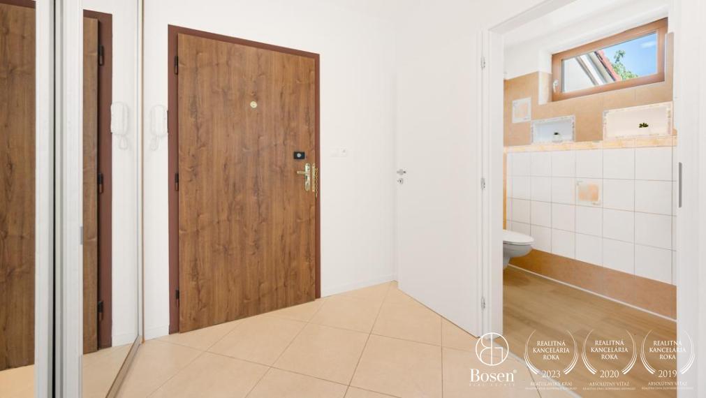 Predané BOSEN | Slnečný 3 izb. mezonetový byt 140m2, na ulici Zochova, m. č. Bratislava - Staré Mesto