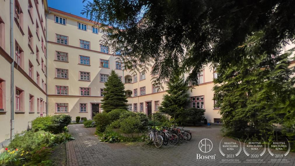 Predané BOSEN | Slnečný 3 izb. mezonetový byt 140m2, na ulici Zochova, m. č. Bratislava - Staré Mesto