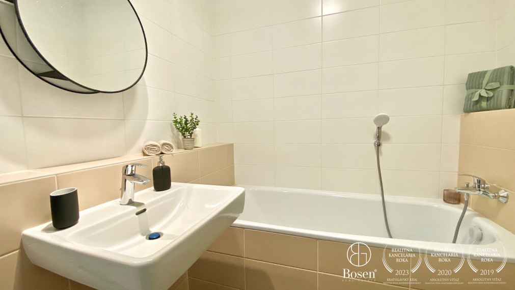 BOSEN | Prenájom 2 izbový byt s 2 parkovacími státiami v novostavbe NUPPU