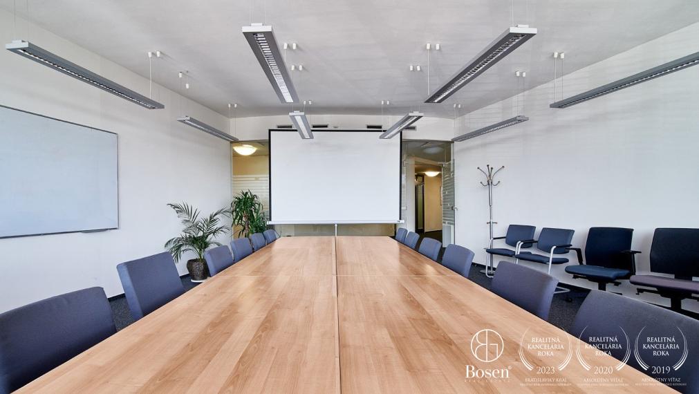 PRENAJATÉ - BOSEN | Prenájom kancelárskych priestorov, Petržalka - Bratislava 350m2.