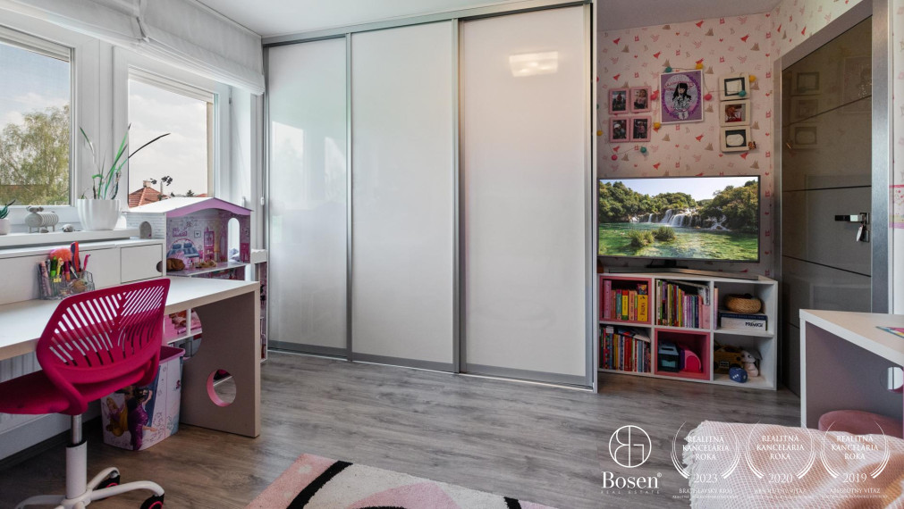 BOSEN | 4 izbový rodinný dom, Opletalova, Bratislava - m.č. Devínska Nová Ves