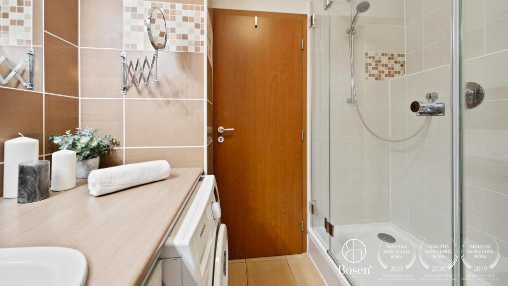 PREDANÉ: BOSEN | Zariadený 2 izb. byt vo vyhľadávanej časti Ružinova, Čaklovská ul.