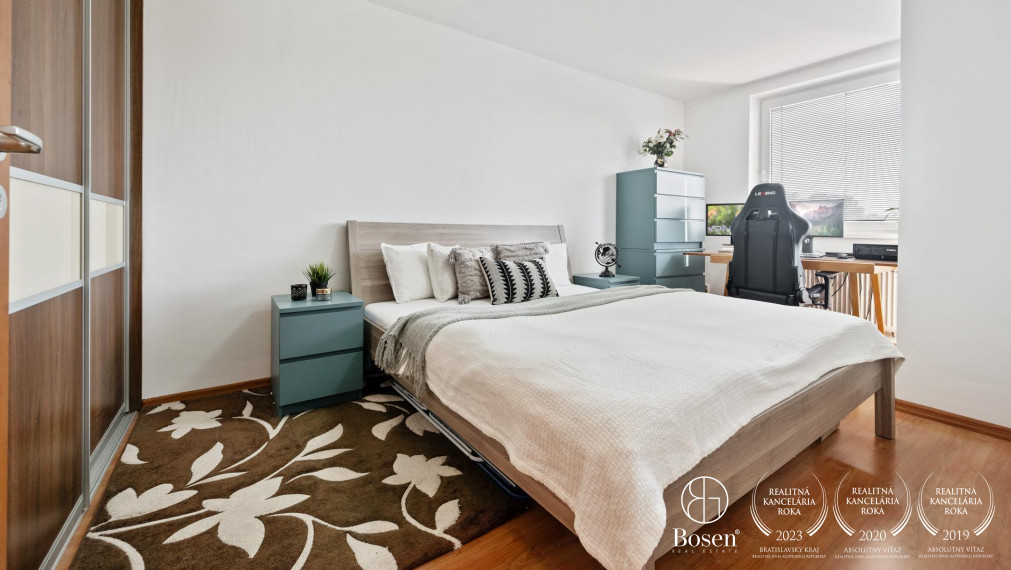 PREDANÉ: BOSEN | Zariadený 2 izb. byt vo vyhľadávanej časti Ružinova, Čaklovská ul.