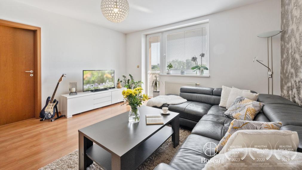 PREDANÉ: BOSEN | Zariadený 2 izb. byt vo vyhľadávanej časti Ružinova, Čaklovská ul.