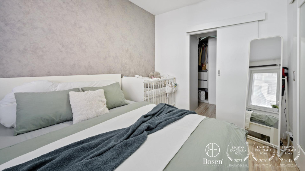 PREDANÉ BOSEN | 2 izbový kompletne zariadený byt na Jégeho aleji