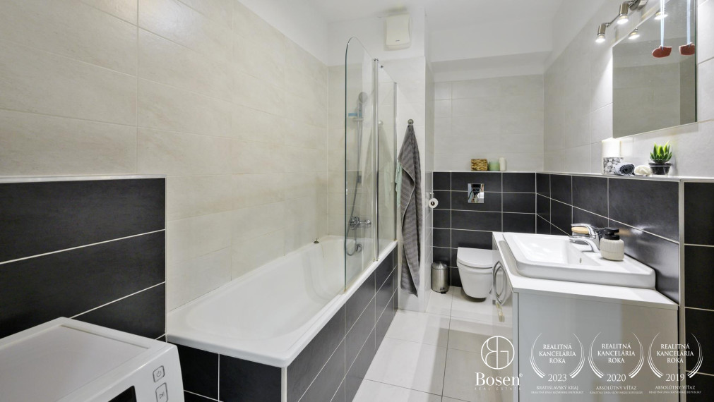 PREDANÉ BOSEN | 2 izbový kompletne zariadený byt na Jégeho aleji