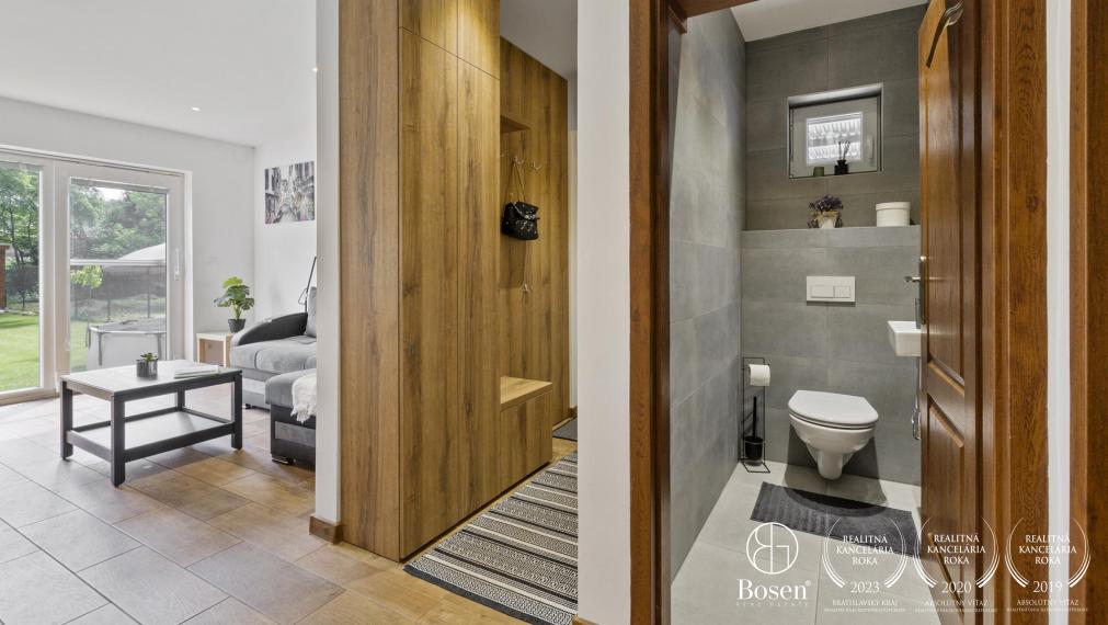 BOSEN | PREDANÉ Novostavba 3 izbová chata v obci Častá, 404m2