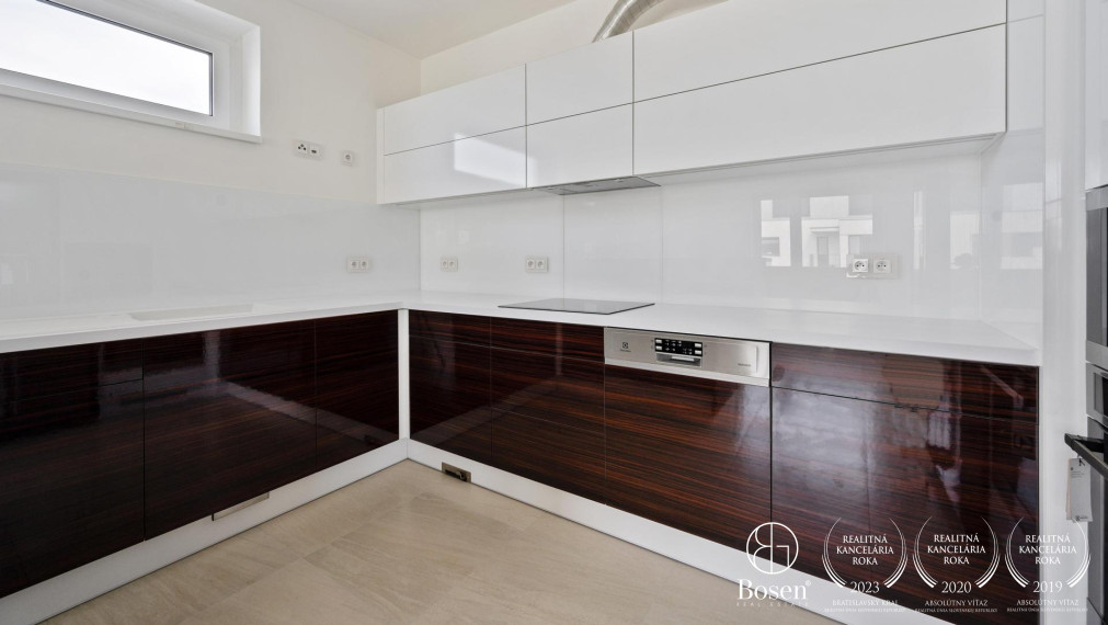 BOSEN | Veľkometrážny 3 izbový byt s terasou a zimnou záhradou, Martina Granca - Dúbravka, 305m2