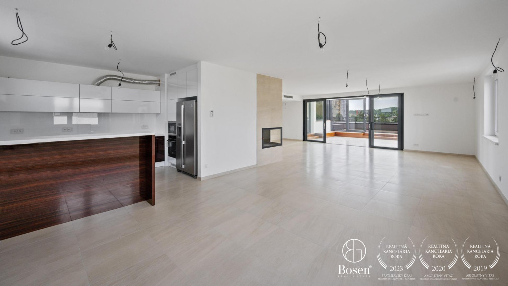 BOSEN | Veľkometrážny 3 izbový byt s terasou a zimnou záhradou, Martina Granca - Dúbravka, 305m2