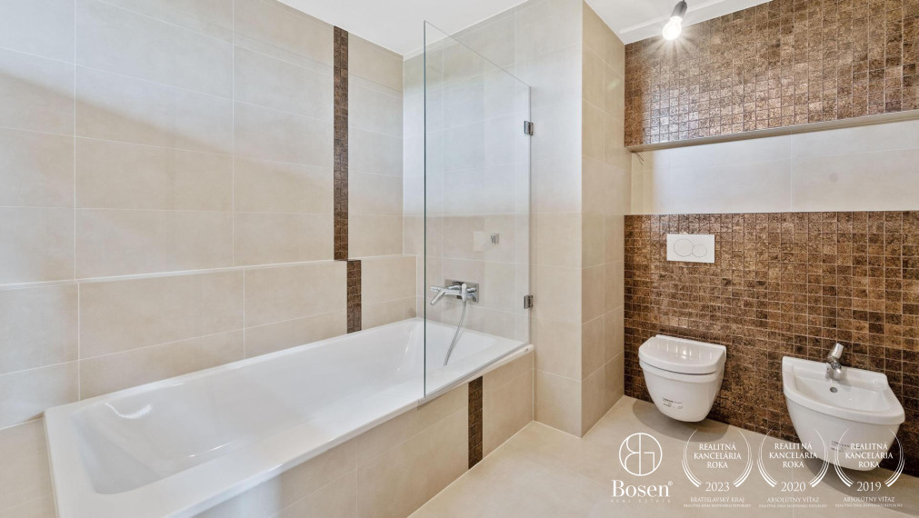 BOSEN | Veľkometrážny 3 izbový byt s terasou a zimnou záhradou, Martina Granca - Dúbravka, 305m2