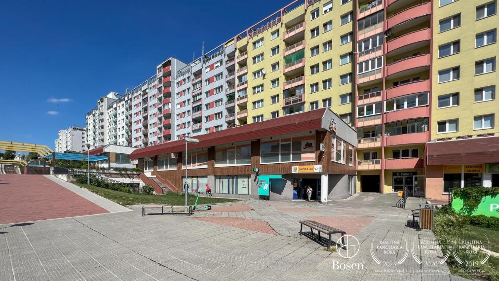 PREDANÉ: BOSEN | Zrekonštruovaný 3 izb. byt., Ľ. Fullu, Karlova Ves, 76 m2