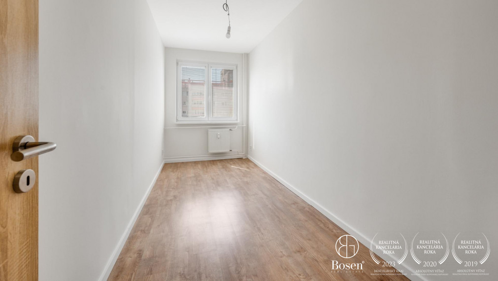 PREDANÉ: BOSEN | Zrekonštruovaný 3 izb. byt., Ľ. Fullu, Karlova Ves, 76 m2