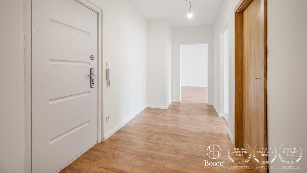 PREDANÉ: BOSEN | Zrekonštruovaný 3 izb. byt., Ľ. Fullu, Karlova Ves, 76 m2