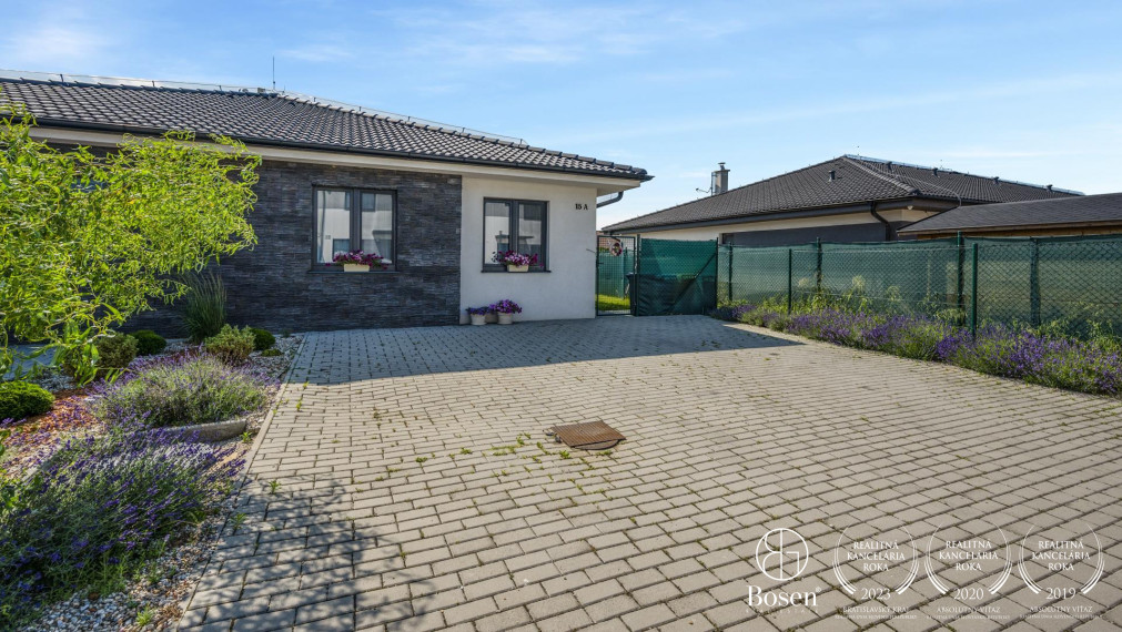 REZERVOVANÝ!Čiastočne zariadený 3izb rodinný dom so záhradou