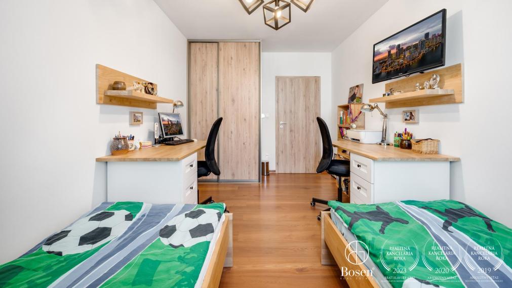 REZERVOVANÝ!Čiastočne zariadený 3izb rodinný dom so záhradou