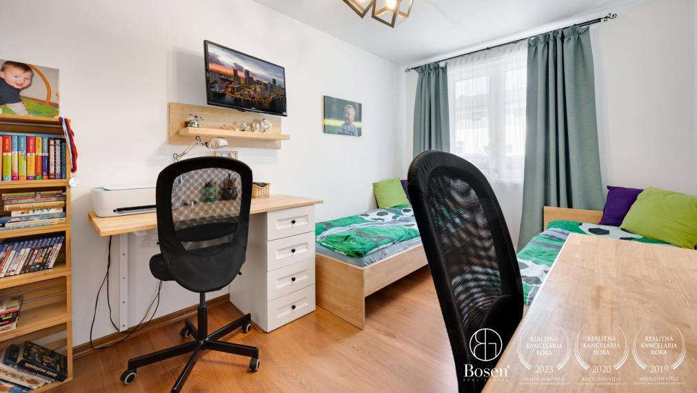 REZERVOVANÝ!Čiastočne zariadený 3izb rodinný dom so záhradou