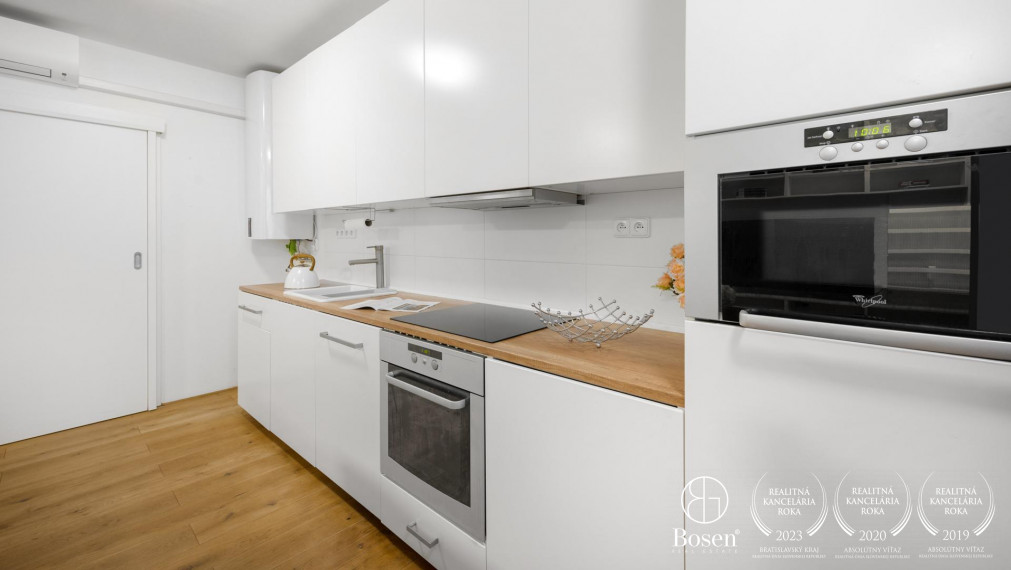 BOSEN | Priestranný 3 izbový byt v tichej lokalite m.č. Ružinov - Trnávka, ulica Banšelova, 82 m2