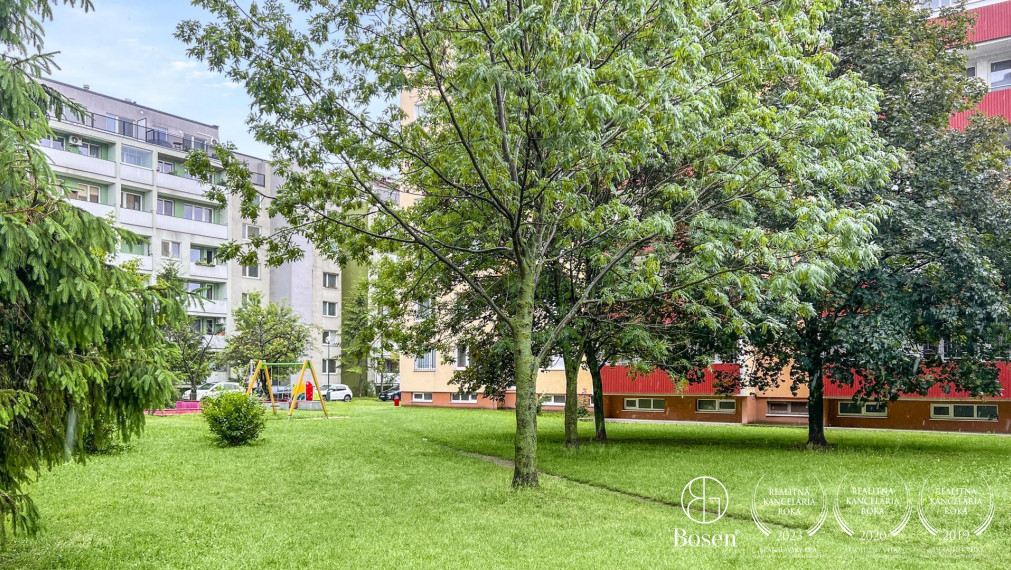 BOSEN | Priestranný 3 izbový byt v tichej lokalite m.č. Ružinov - Trnávka, ulica Banšelova, 82 m2