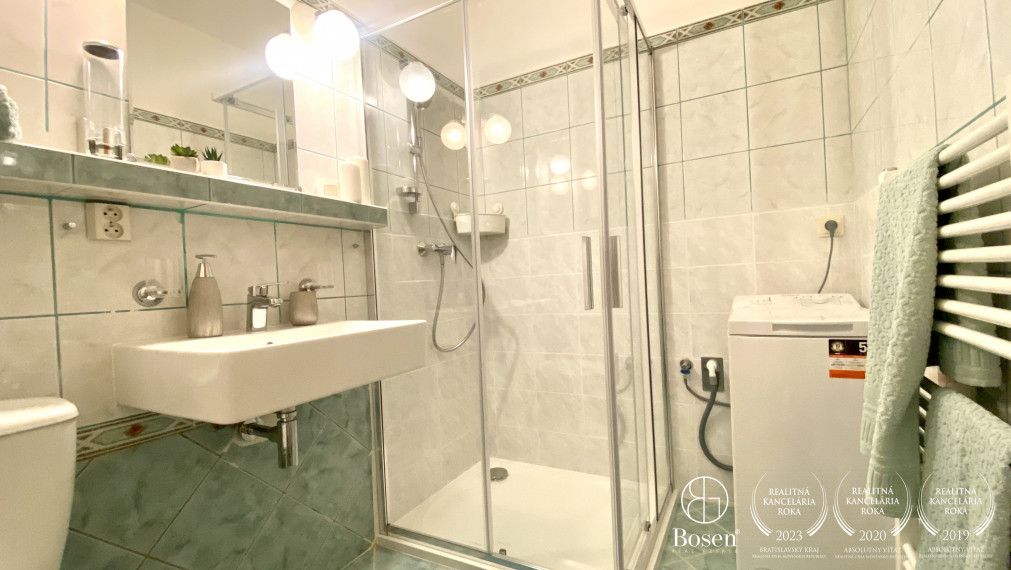 REZERVOVANÉ BOSEN | Zariadený 2 izbový byt, Záborského, Nové Mesto, 44 m2