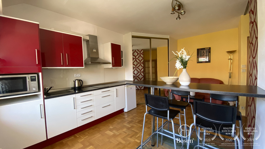 REZERVOVANÉ BOSEN | Zariadený 2 izbový byt, Záborského, Nové Mesto, 44 m2