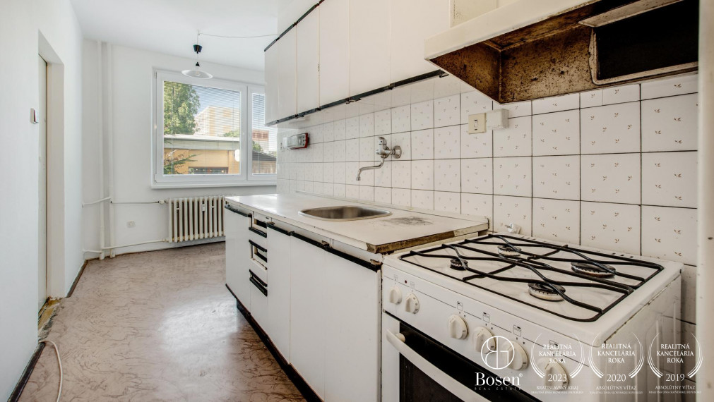 REZERVOVANÉ | Priestranný 3 izb.byt v skvelej lokalite, Ružinov, Andreja Mráza, 81 m2