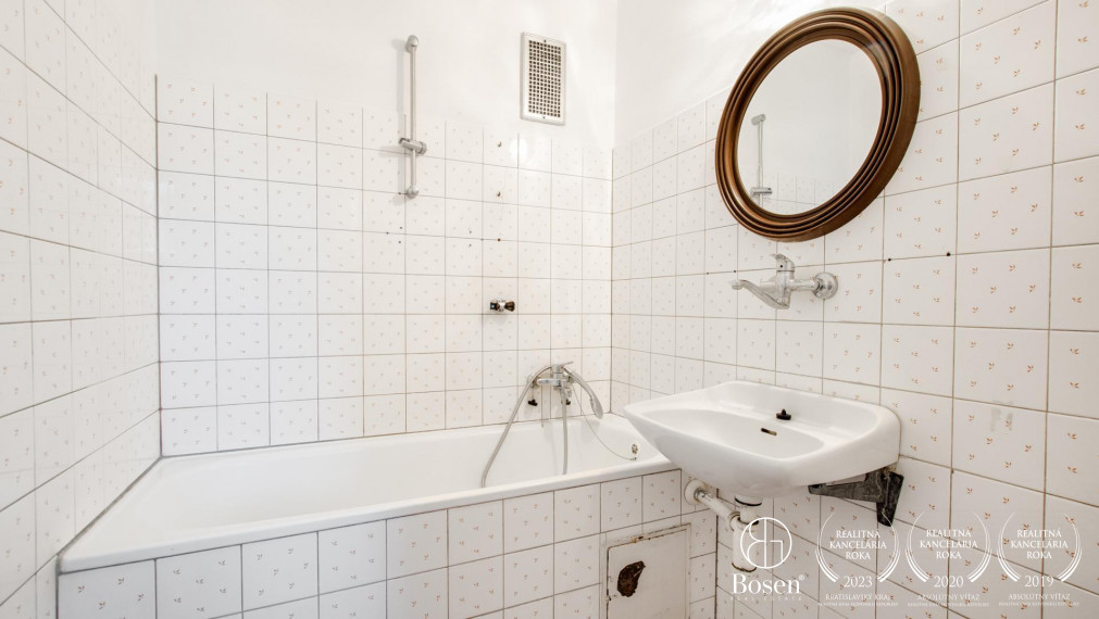 REZERVOVANÉ | Priestranný 3 izb.byt v skvelej lokalite, Ružinov, Andreja Mráza, 81 m2