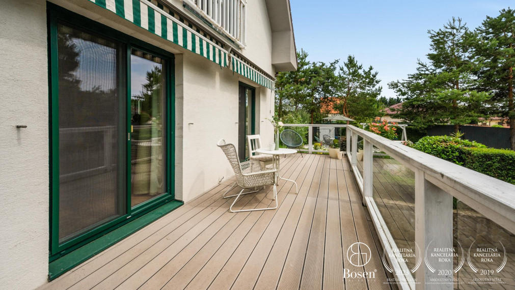 BOSEN | Rodinný dom s bazénom a garážou v tichej lokalite, Bohdanovce nad Trnavou