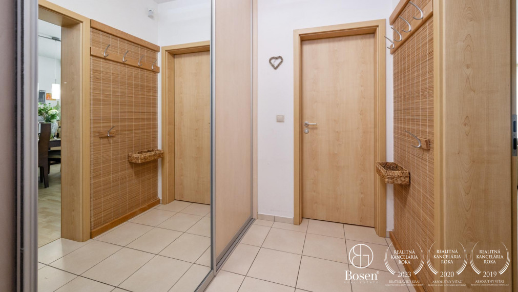 BOSEN | PREDANÉ | 4 izbový rodinný dom, Čierna Voda - Chorvátsky Grob, 692m2